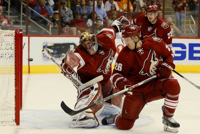 Arizona-Coyotes-Mike-Smith-Michael-Stone-Oliver-Ekman-Larsson.jpg